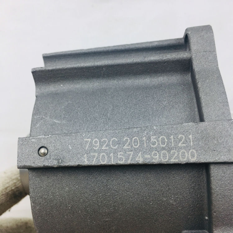 Dongfeng 1701574-90200 Auxiliary Transmission Cylinder Housing