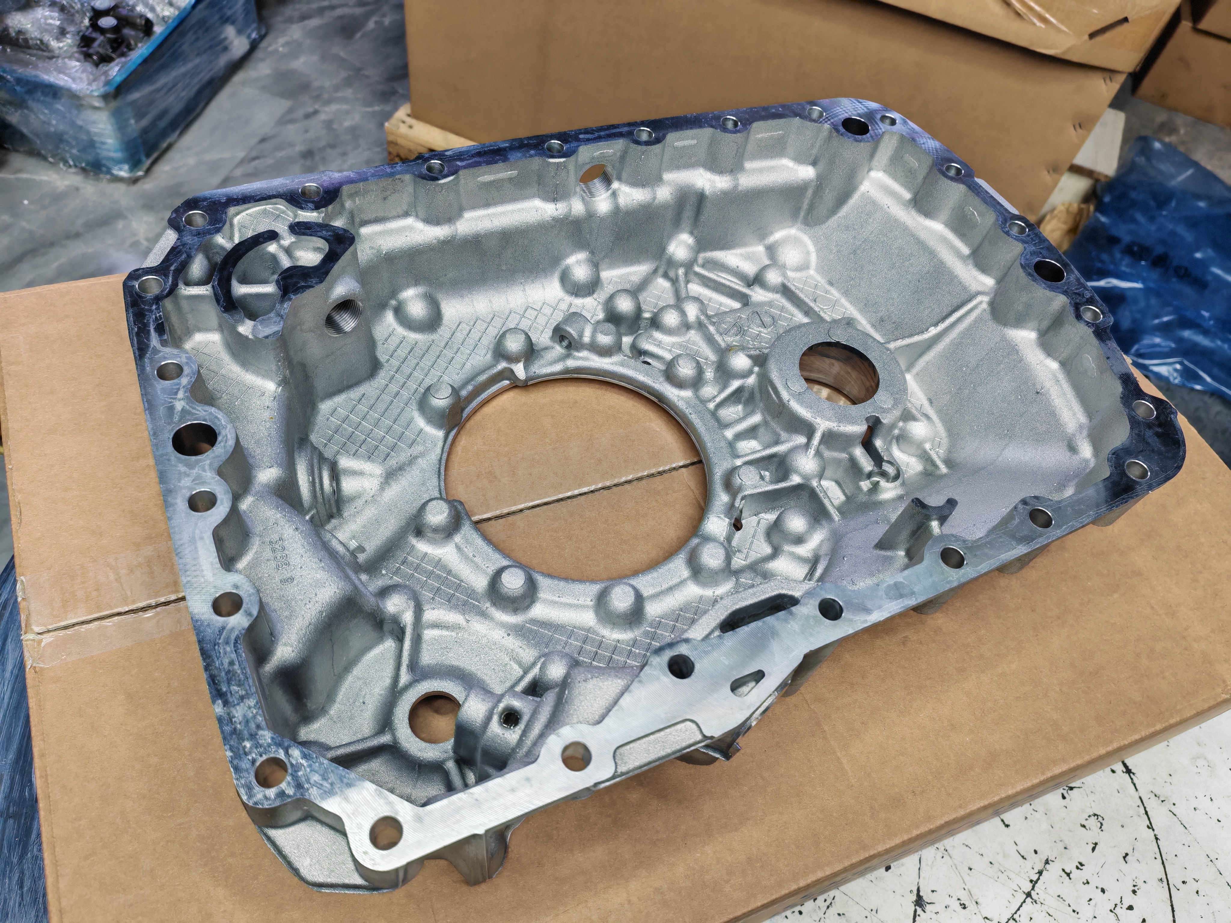 ZF16S151 16S181 16S221 Transmission Assembly Sub-box Rear Housing 1315 401 224