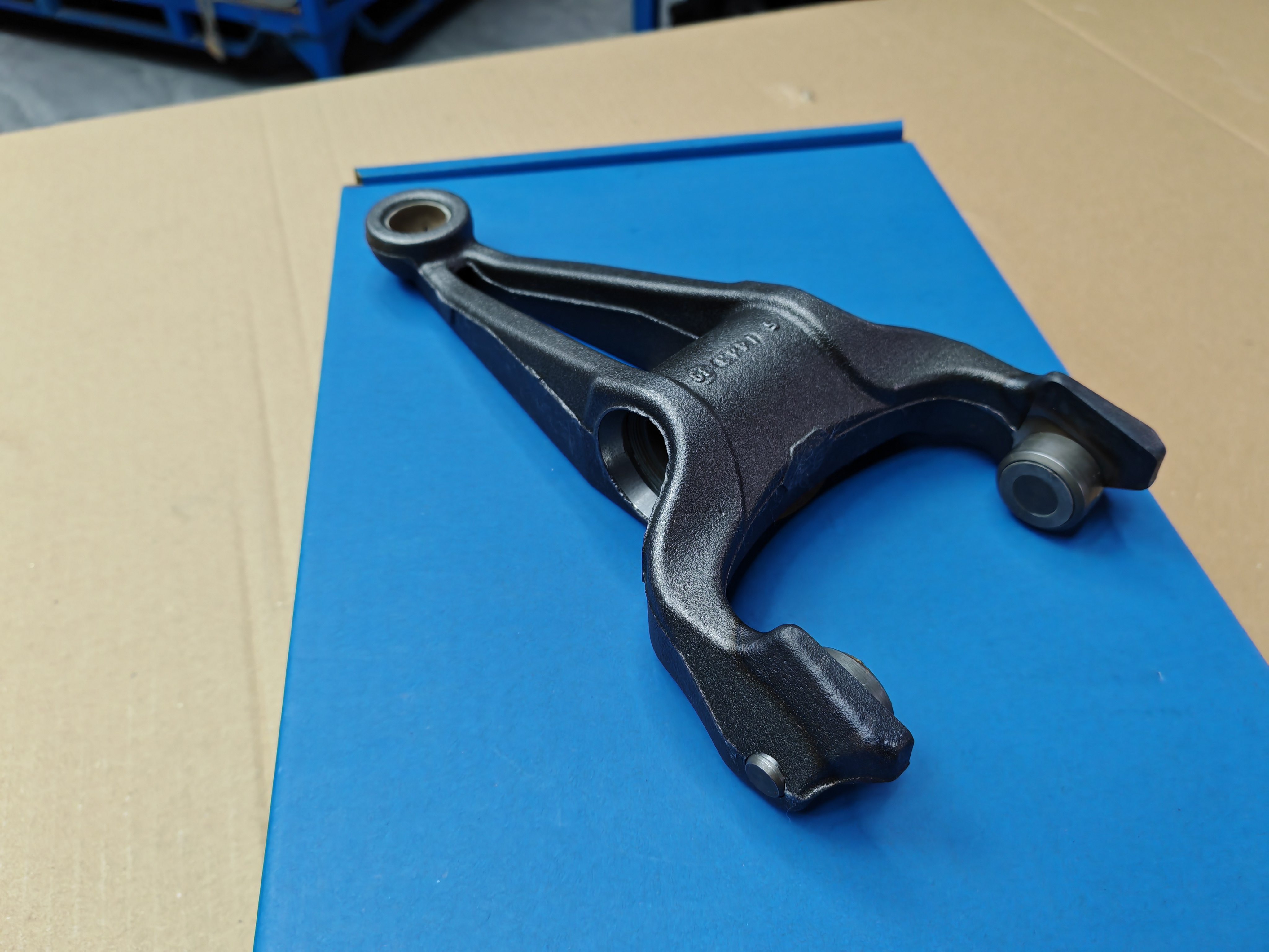 ZF12AS2330TO 16S2531TO Transmission separation fork ZF1328 268 012