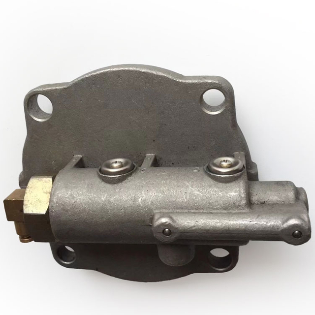 Dongfeng 14th Gear 1701575-90200 Cylinder Head