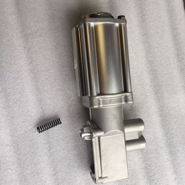 ZF Manual transmission booster cylinder 0501 223 660