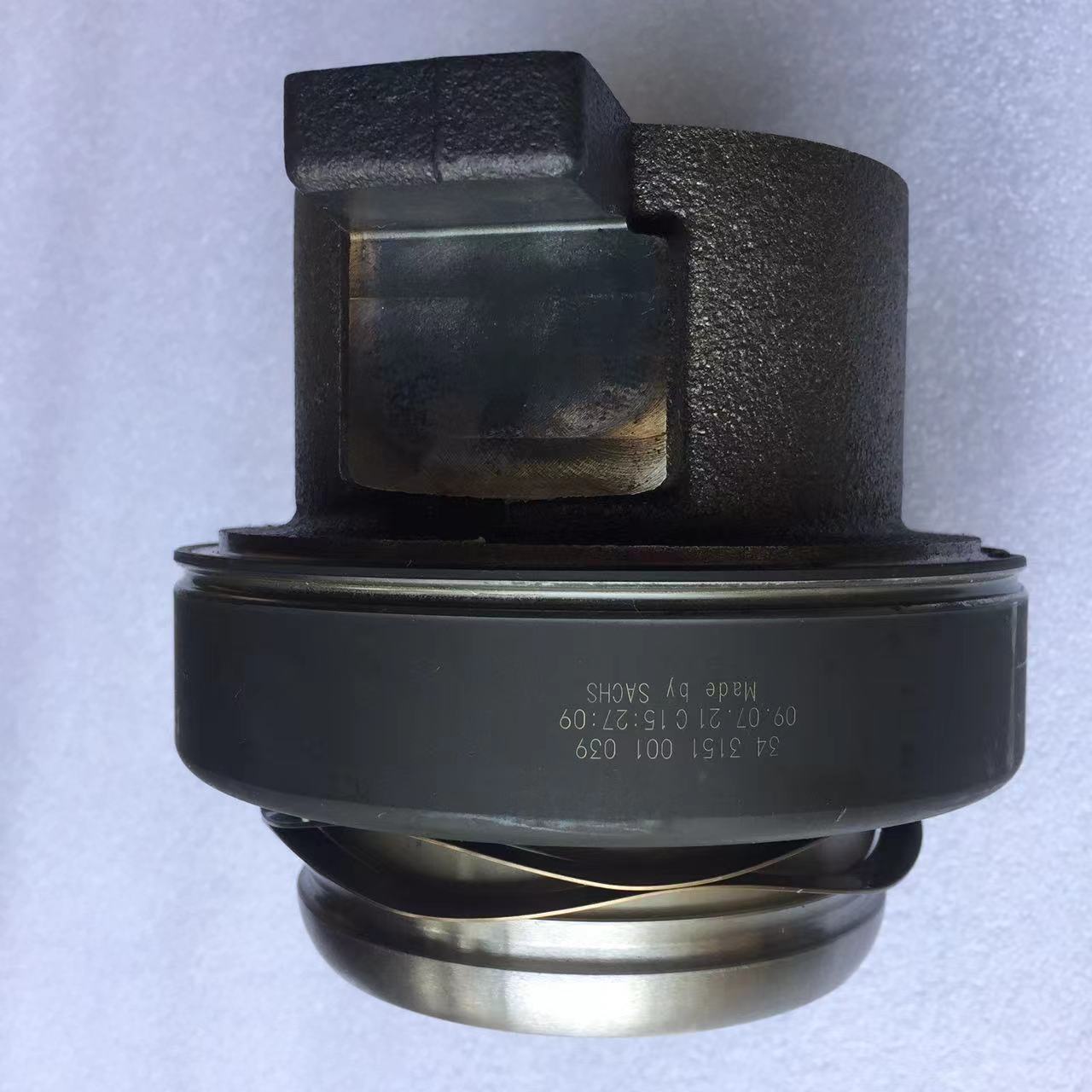 ZF16-speed gearbox 16S2530 gearbox clutch release bearing 3151 001 039 