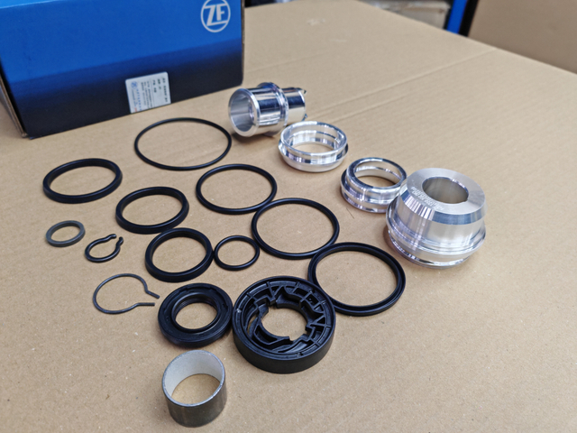 Zf12-speed automatic transmission 12TX2621TD 12TX2820TO Piston repair kit ZF1358 298 009