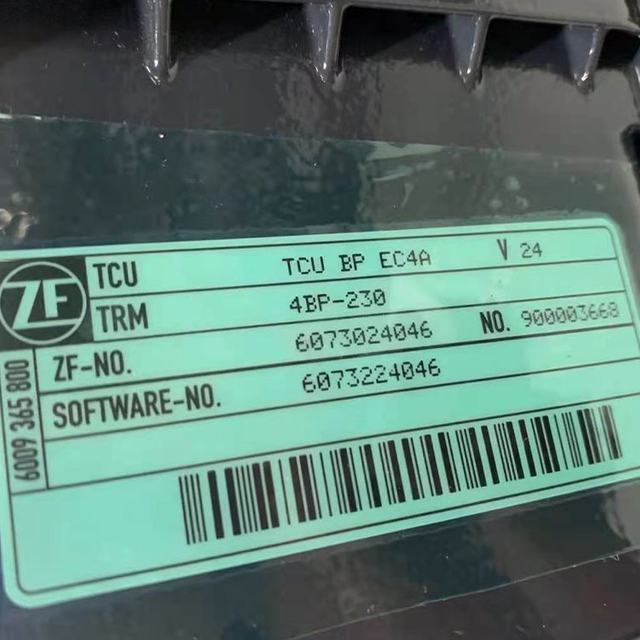 ZF 4 Speed Gearbox Assembly 4BP-230 4681084012 
