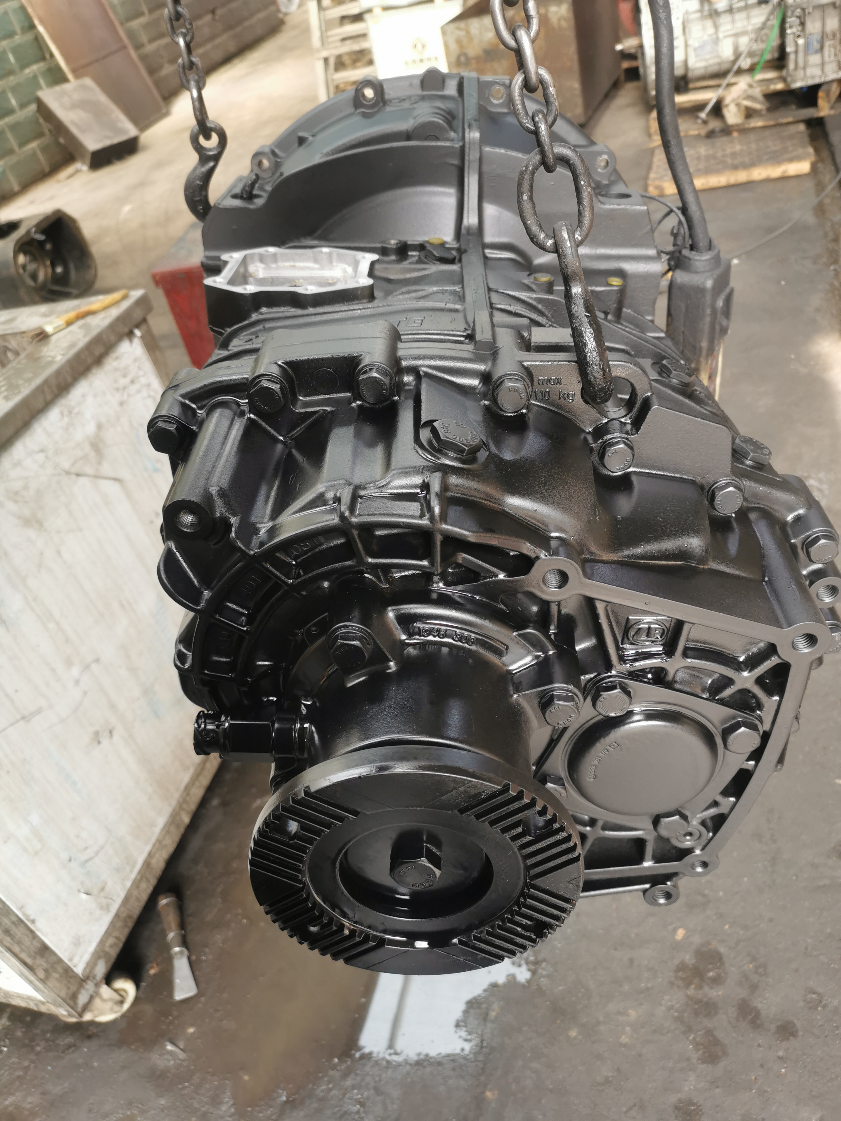 ZF gearbox assembly 6S1000 Man truck