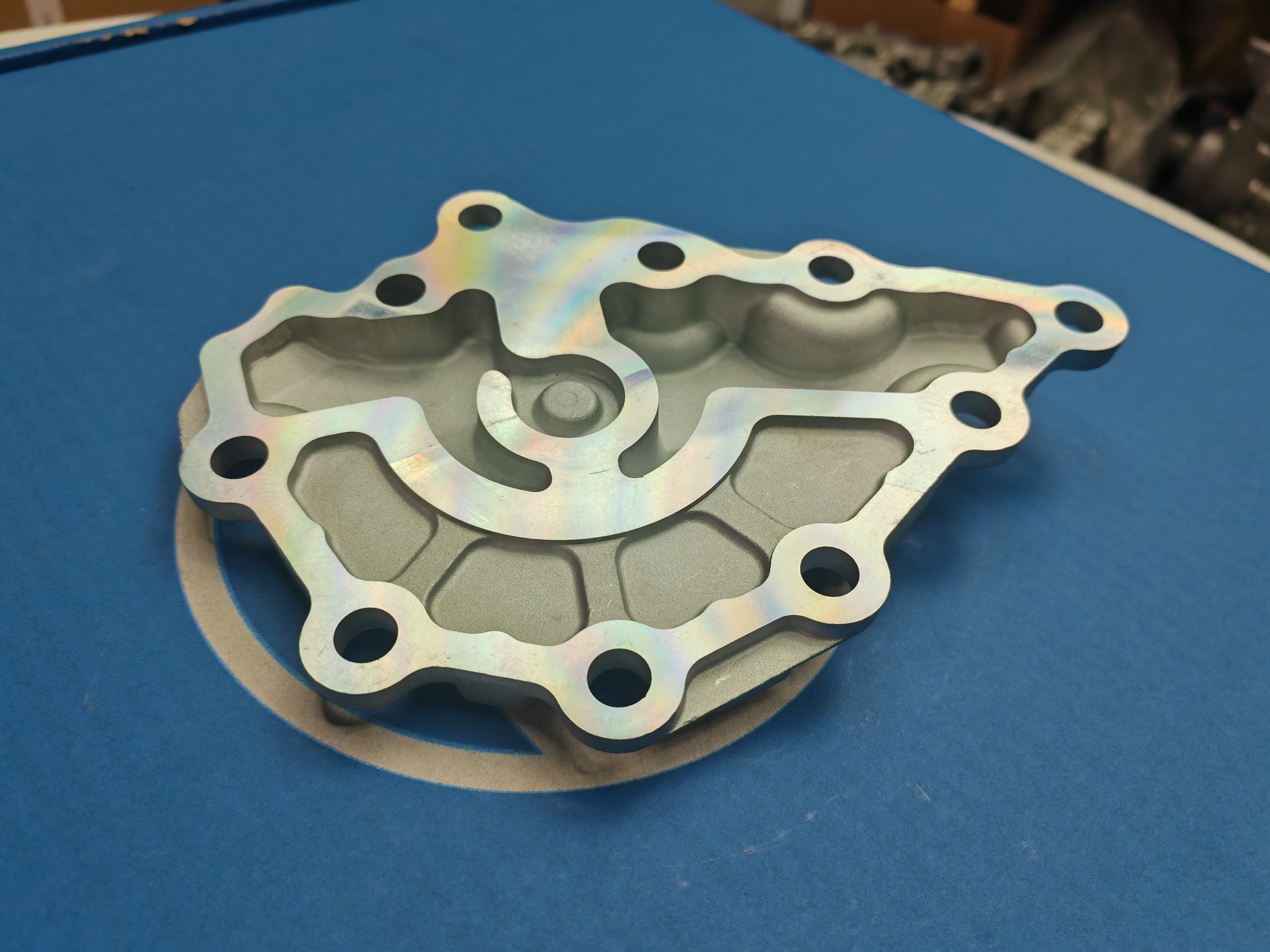 ZF16S151 16S181 16S221 Gearbox assembly oil pump housing 1315 402 120