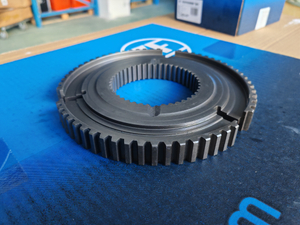 Original German-made ZF16S221 Gearbox Synchronizer 1356 304 022 Synchronizer Housing