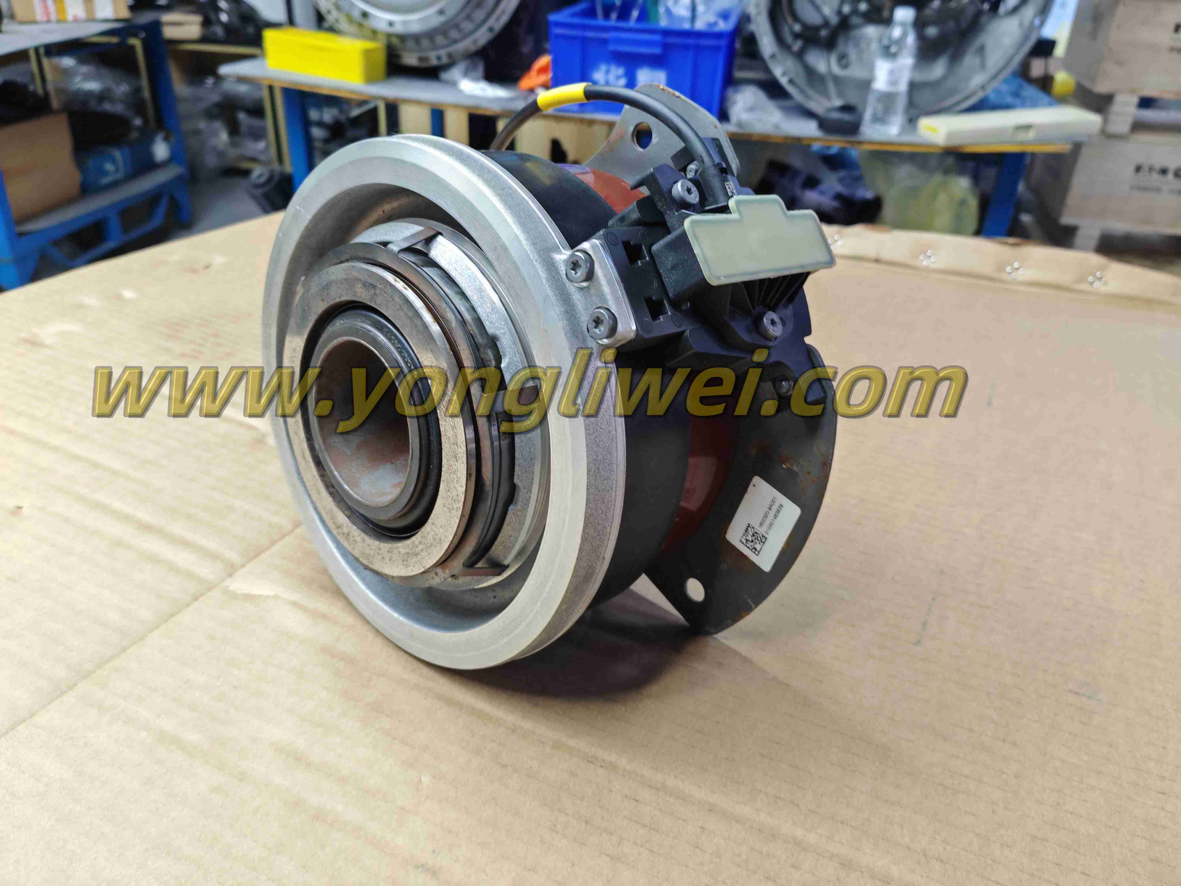 Sachs Adapter for Volvo Transmission Clutch Release Bearing 1602320-9A001