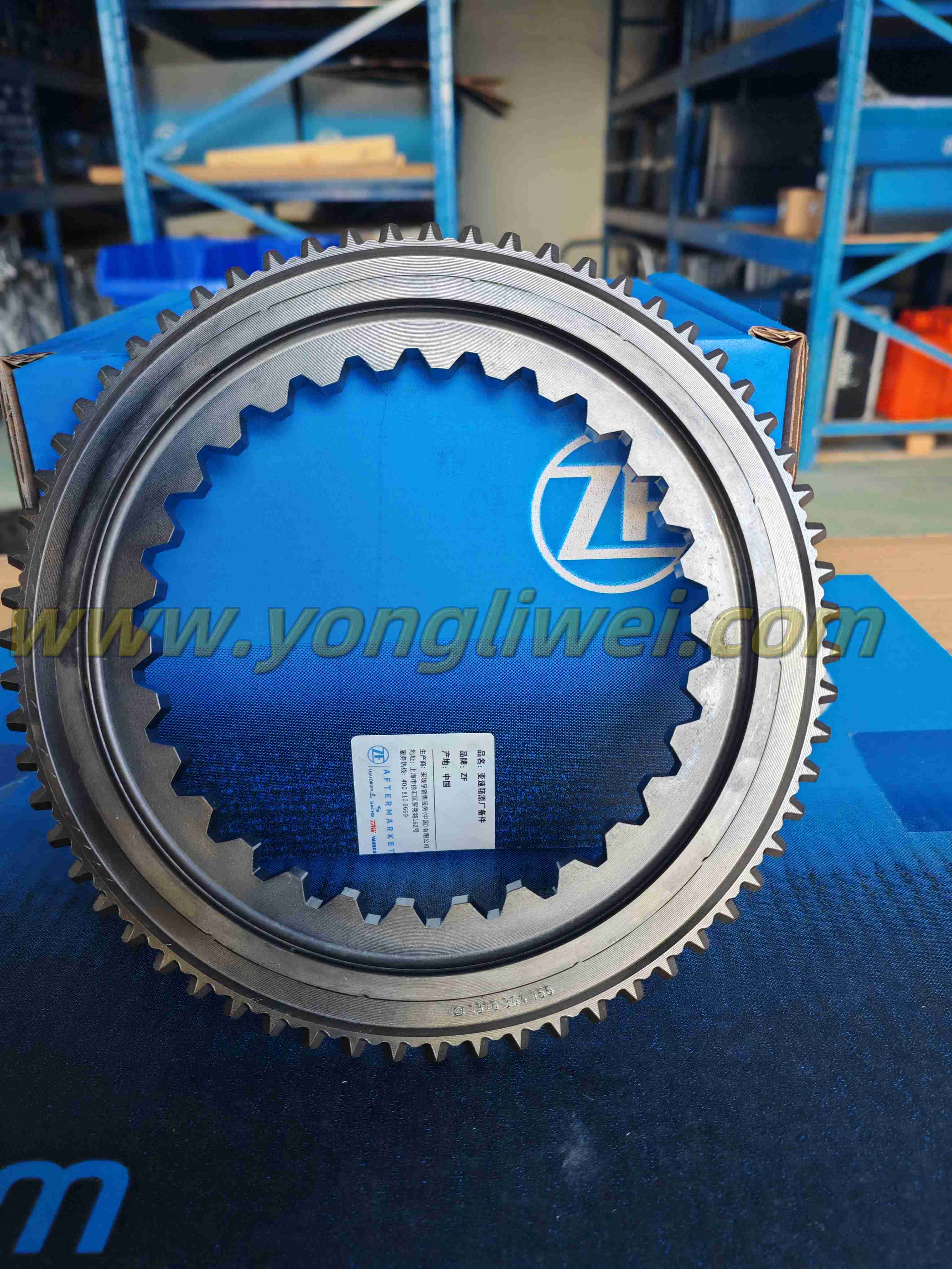 Original German-made ZF16S221 gearbox 1316 304 156 synchronizer teeth cone
