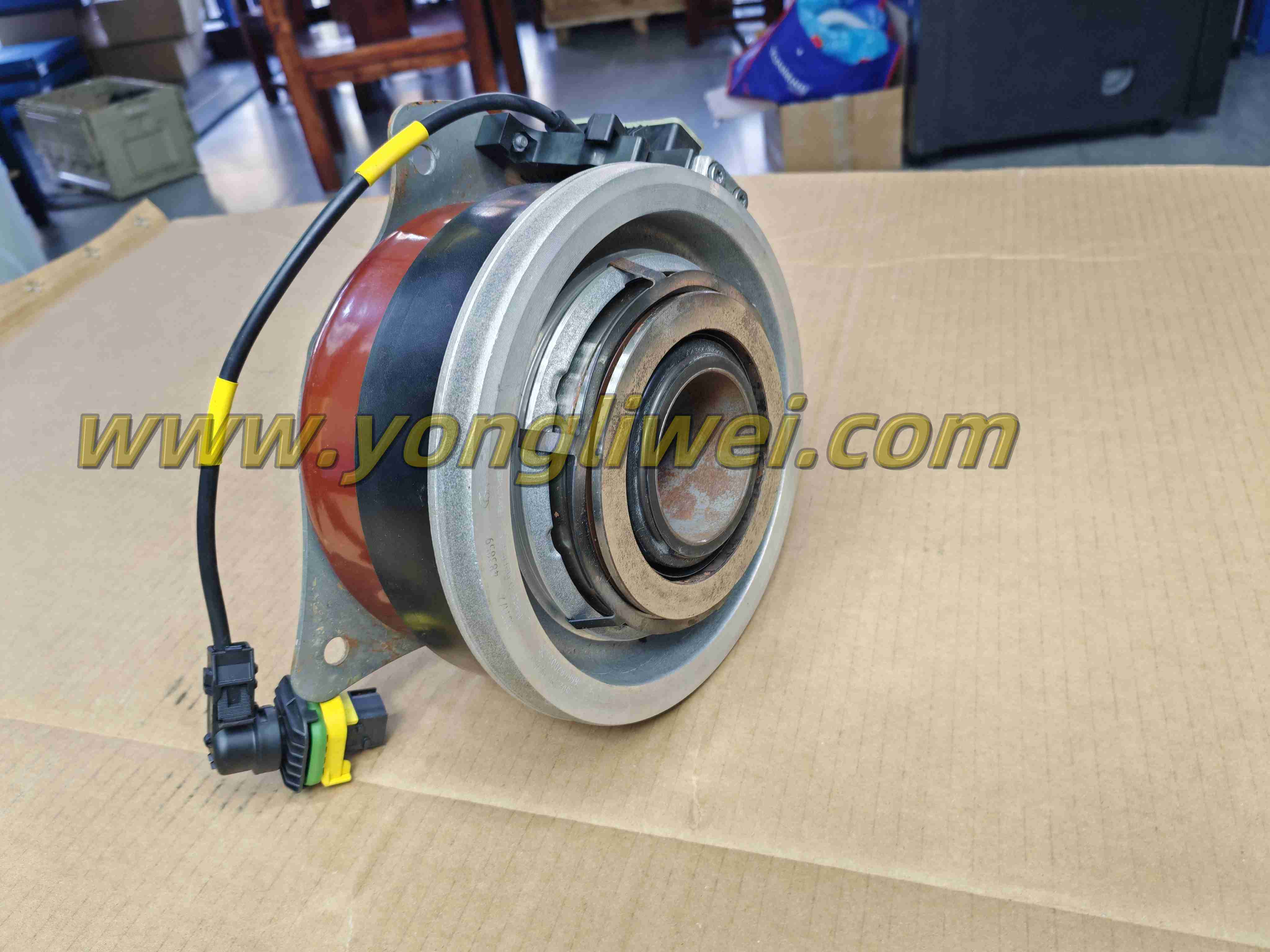 Sachs Adapter for Volvo Transmission Clutch Release Bearing 1602320-9A001