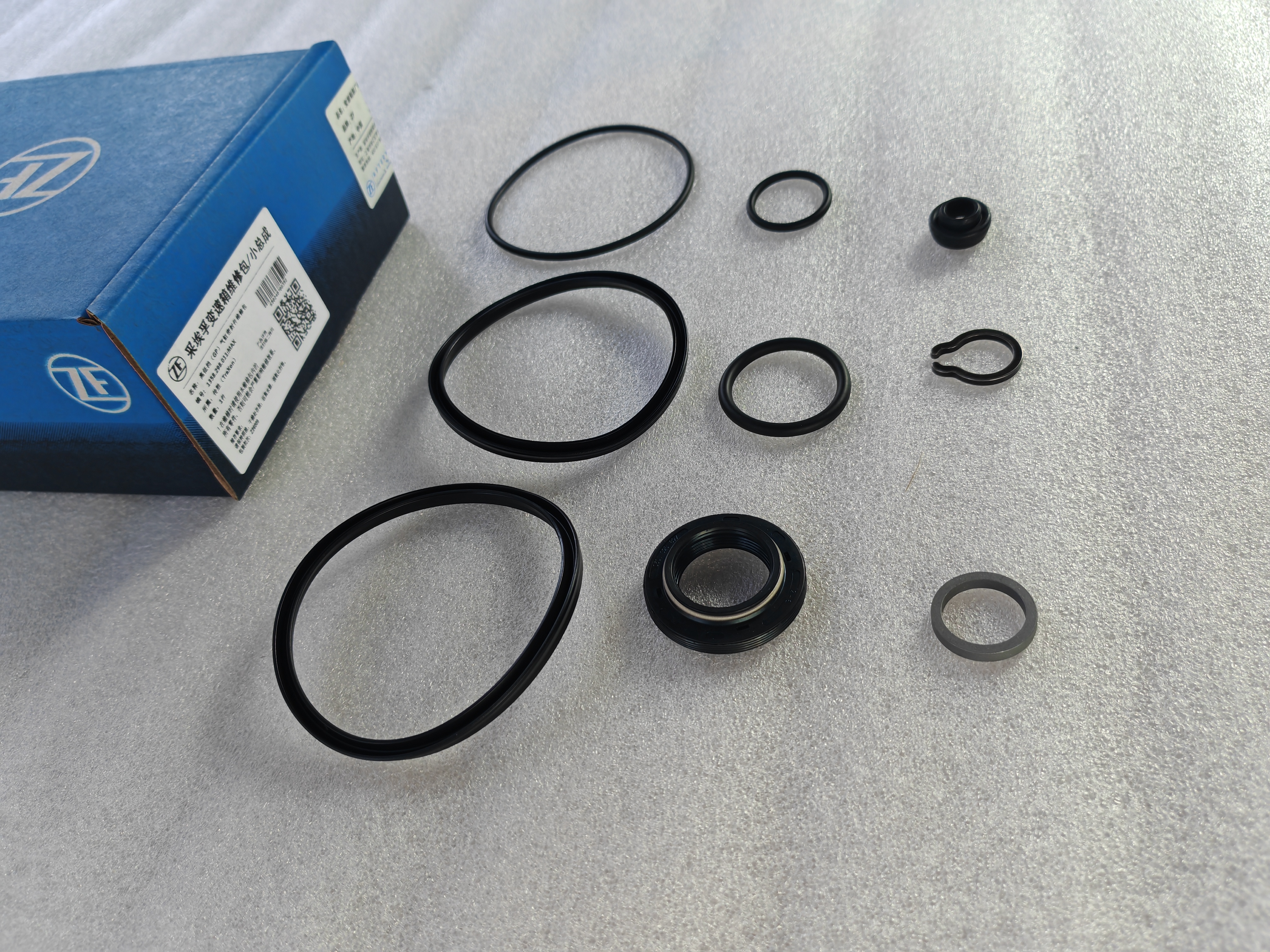 ZF TRAXON 12TX2620 Transmission Assembly Cylinder Repair Kit 1358 298 011
