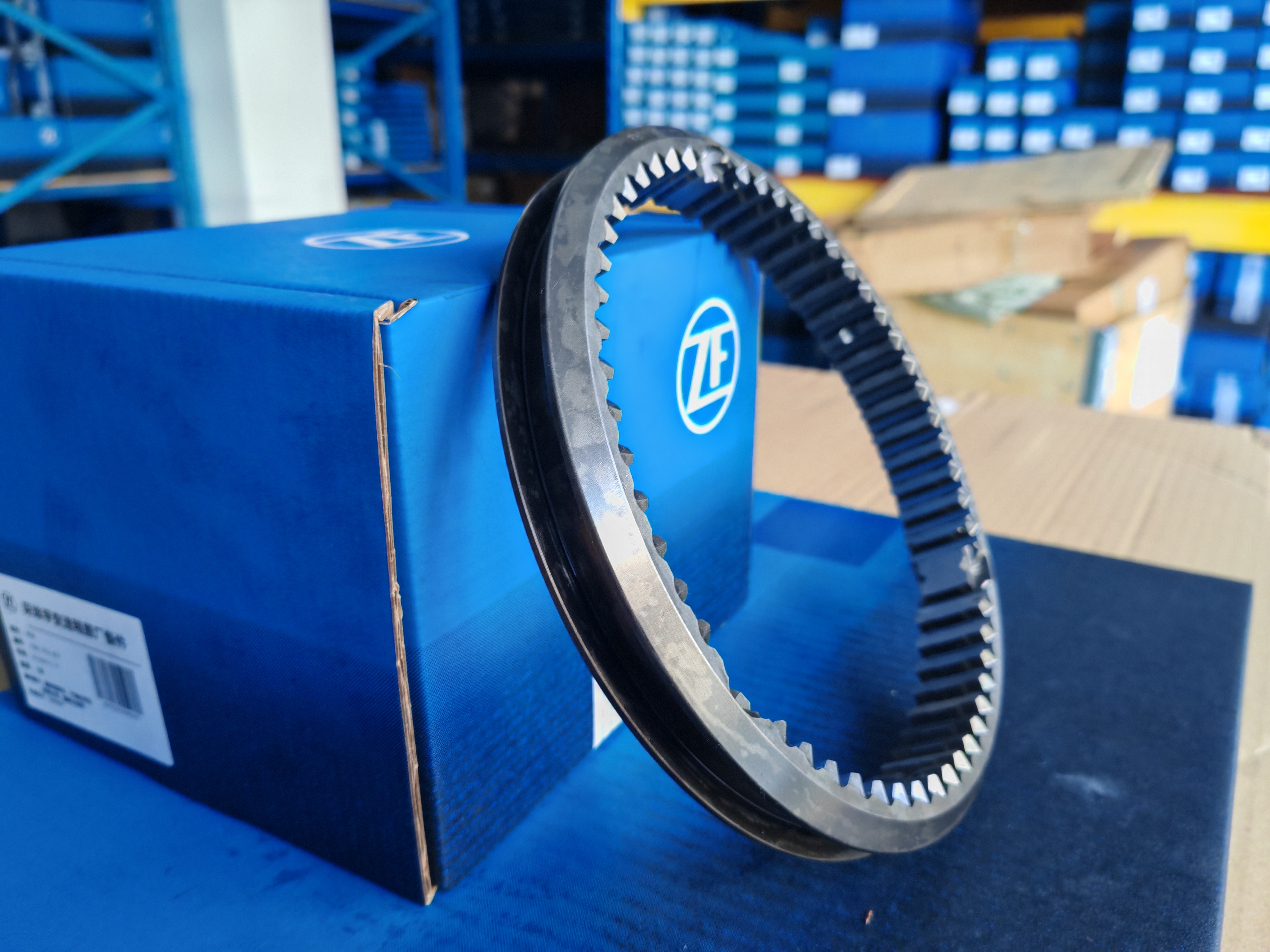 Original German-made ZF16S221 Gearbox Synchronizer 1310 304 202 Synchronizer Gear Sleeve