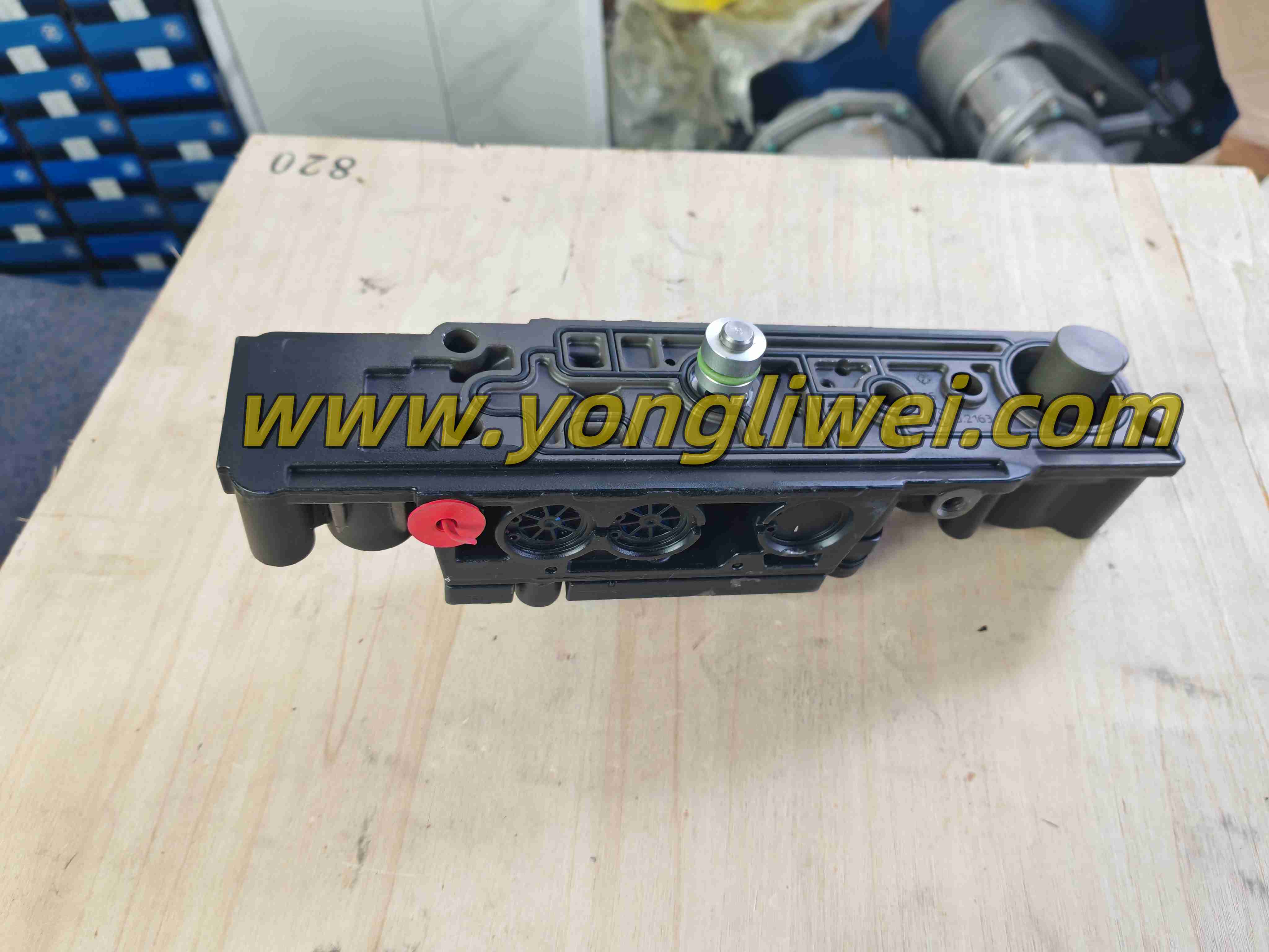 ZF 16-speed Gearbox Shift Control Mechanism Valve Body 0501219315