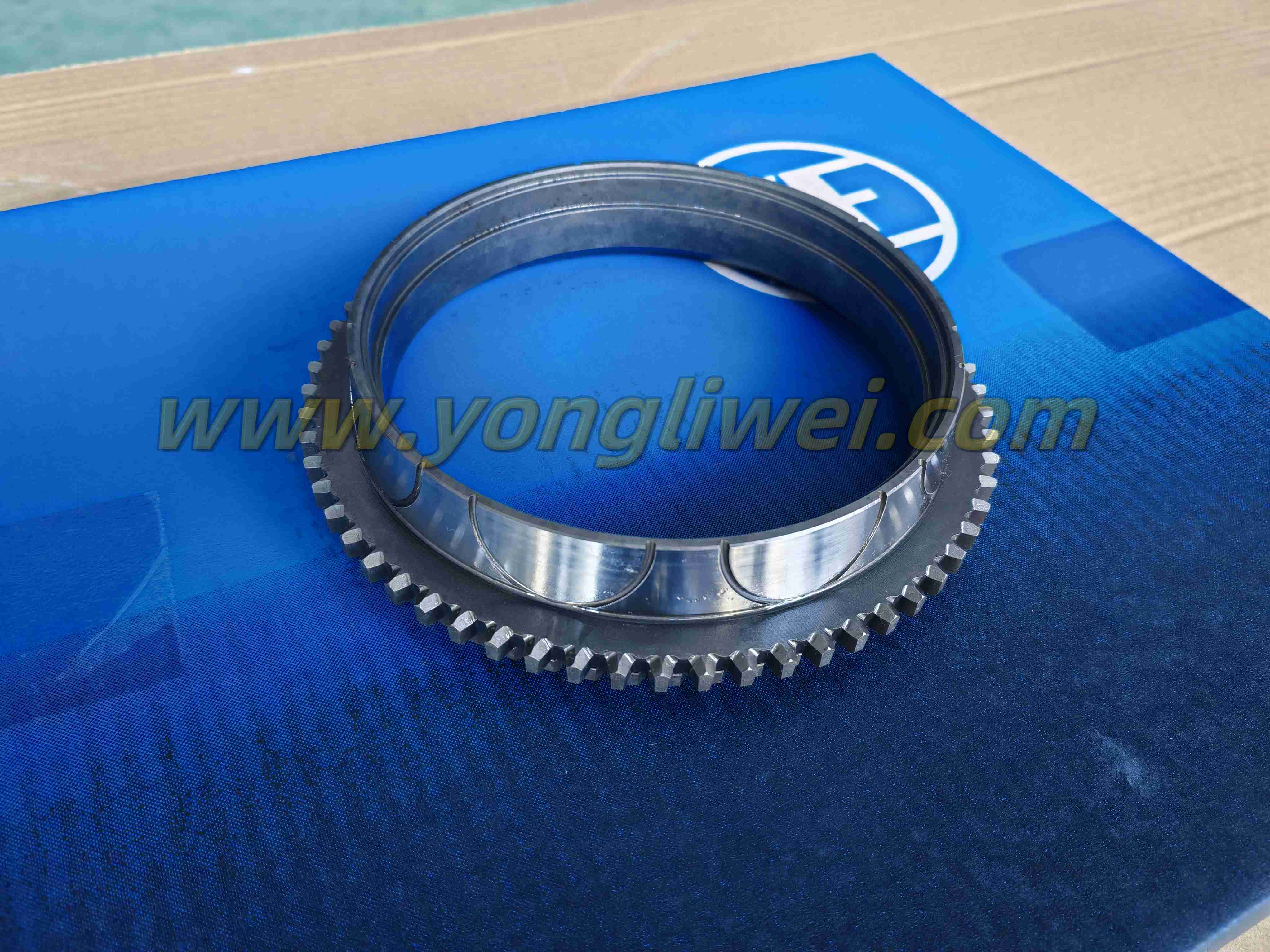 German ZF16S221 Gearbox Synchronizer 1296 333 050 Synchronizer Gear Cone